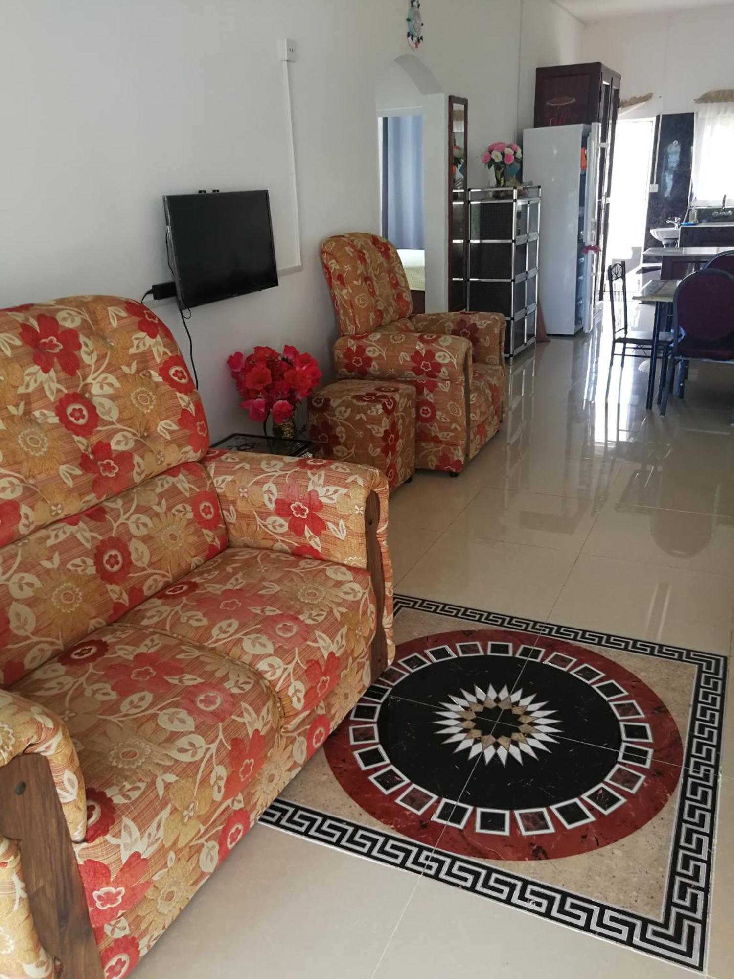 Beejan Mansions Apartament *